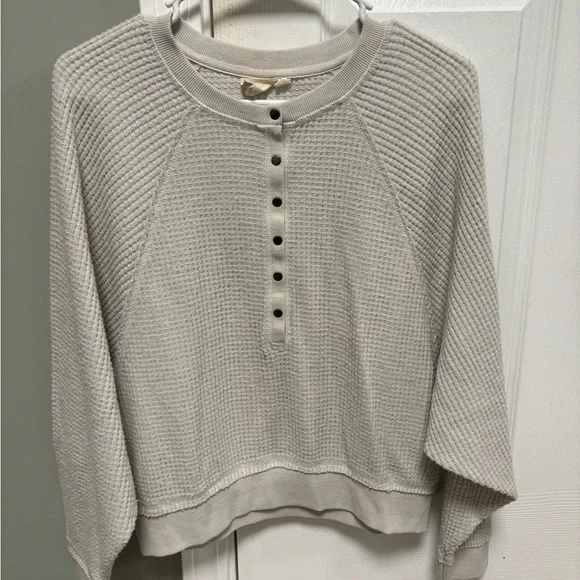 White crow deals sweater